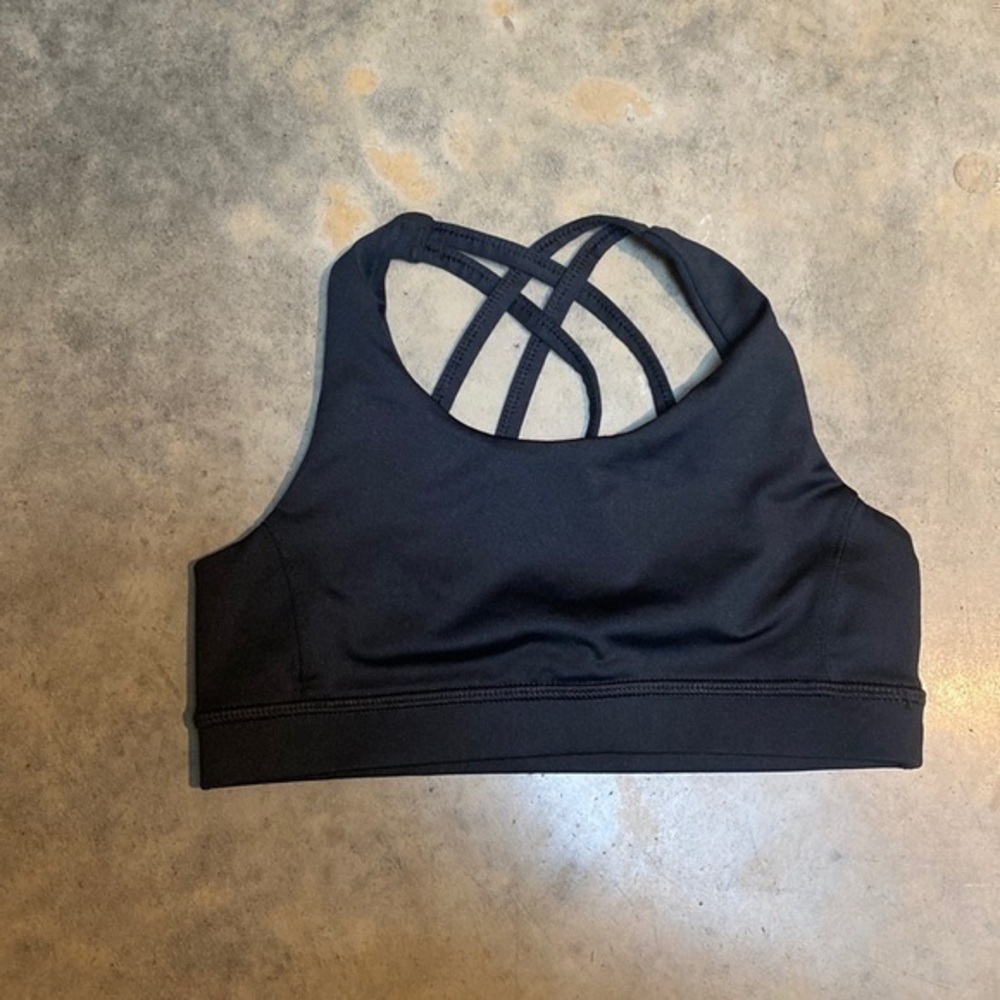 Girls Reebok Sports Bra size Medium (10-12)